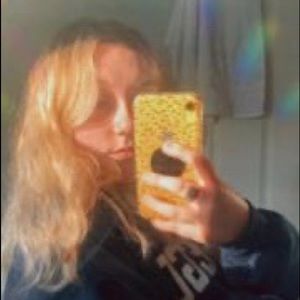 Meet your Posher, Aria